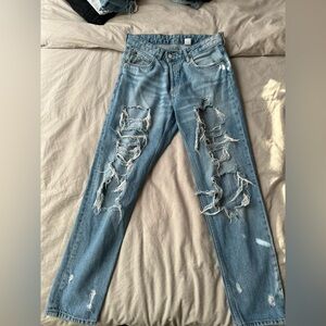 Ripped Jeans Women’s